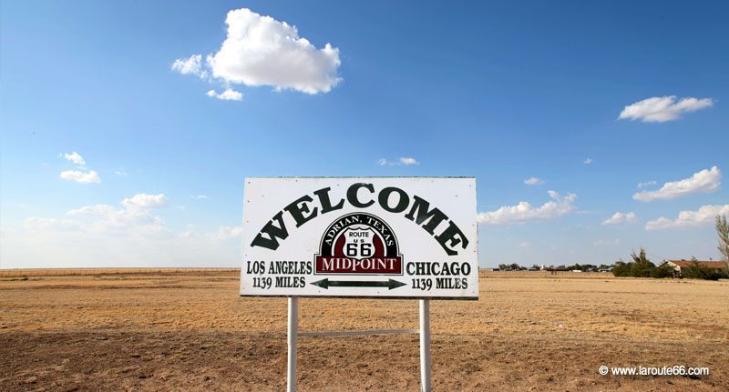 La Route 66 à Adrian, Texas