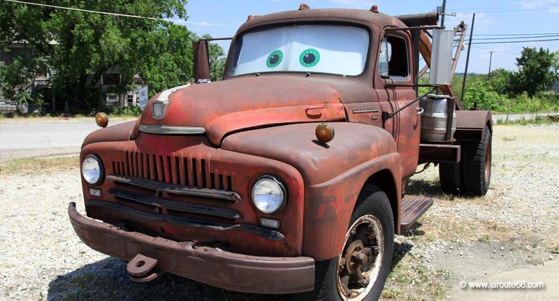 Tow Mater (Martin), Cars