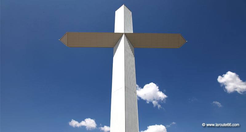 Giant Cross, Groom TX