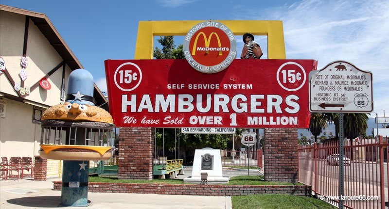 Premier McDonald's à San Bernardino, Californie