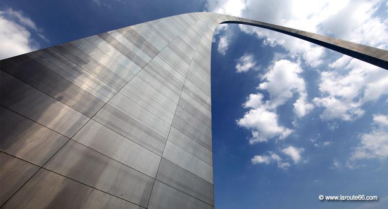 Saint-Louis Gateway Arch