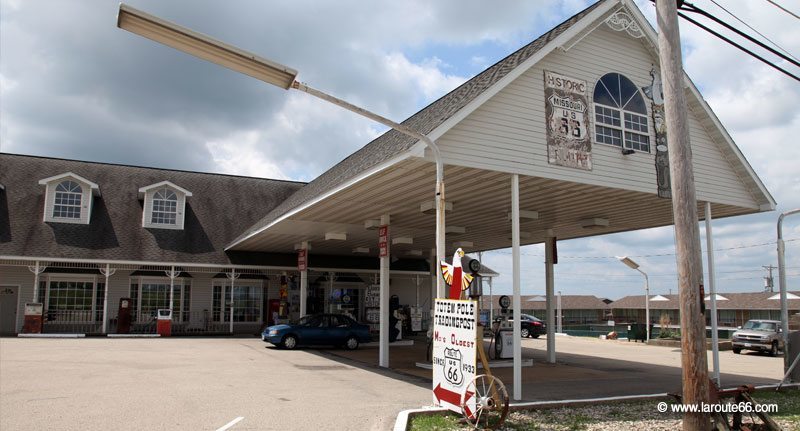 Totem Pole Trading Post à Rolla, Missouri